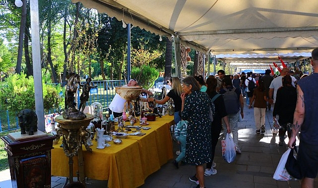 Binbir çeşit antika bu festivalde- Forum Haber