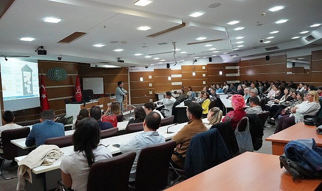 Bornova Belediyesi’nden çalışanlarına ‘Temel Afet Bilinci’ Eğitimi- Forum Haber
