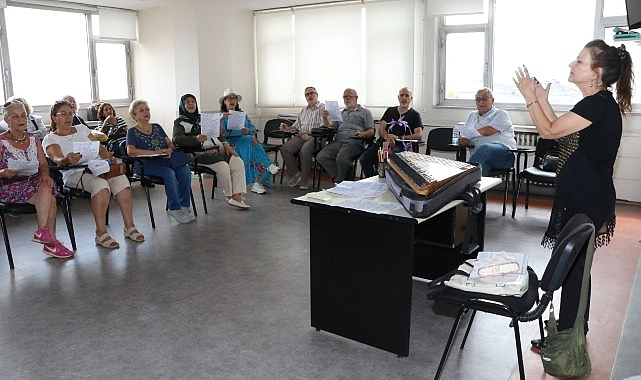 Büyükşehir’den 65 yaş üstü koro- Forum Haber