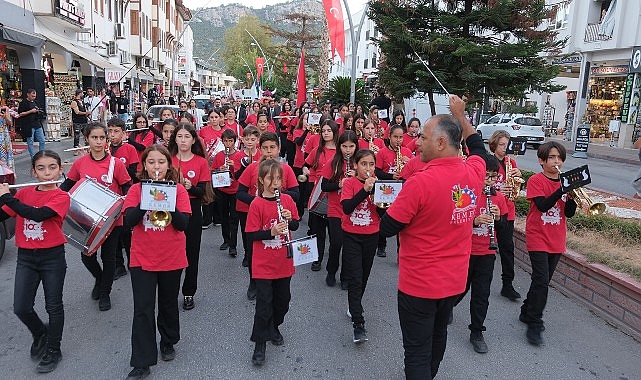 Dünya Bocce Şampiyonası kortej yürüyüşü ile başladı- Forum Haber