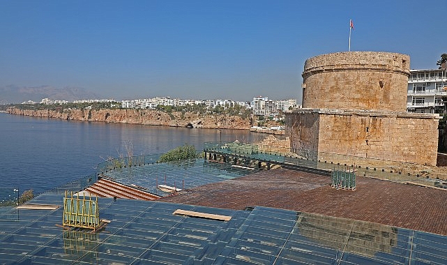 Hıdırlık Kulesi seyir terasına son rötuşlar- Forum Haber
