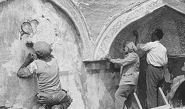İstanbul Araştırmaları Enstitüsü’nün Arka Oda Toplantıları yeniden başlıyor- Forum Haber