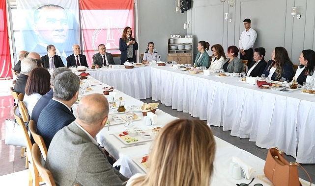Karşıyaka’da Muhtarlar Günü buluşması- Forum Haber