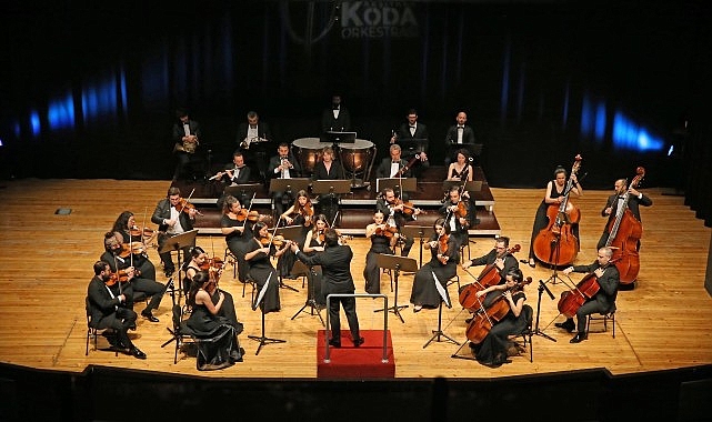 Karşıyaka’dan 29 Ekim’e muhteşem kutlama! – Forum Haber