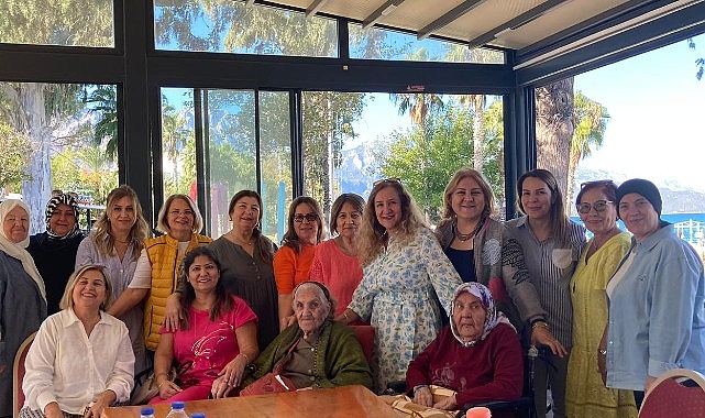 Kemer’in çınarları Deniz Kafe’de buluştu- Forum Haber