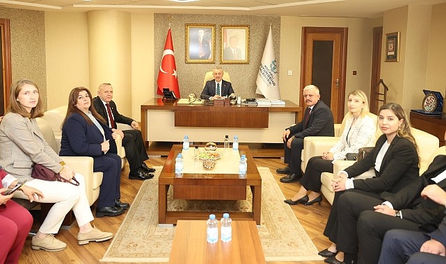 MHP İl Başkanı Batı ve yönetimi, Başkan Büyükakın’ı ziyaret etti- Forum Haber