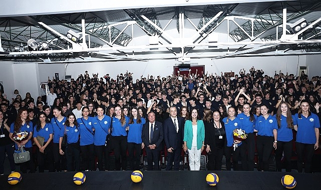Nilüfer’in sultanlarından öğrencilere altın tavsiyeler - Forum Haber