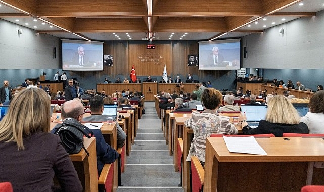 Su faturalarının yarısını İzmir Büyükşehir Belediyesi ödeyecek- Forum Haber