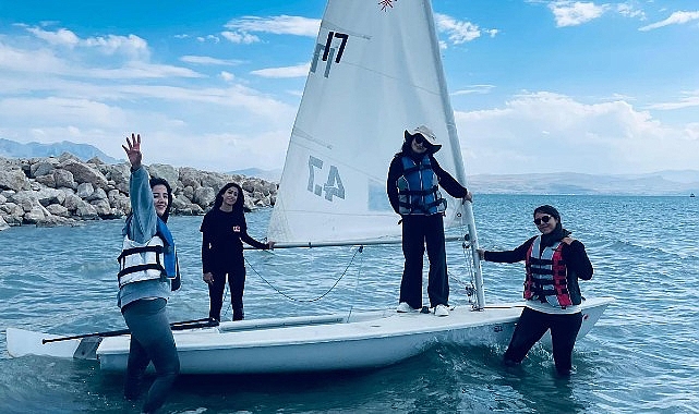 Van’lı kadın yelkenciler hayallerini gerçekleştirmek için İstanbul’a geliyor- Forum Haber