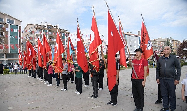 23 Nisan Çocuk Bayramı coşkuyla kutlandı- Forum Haber