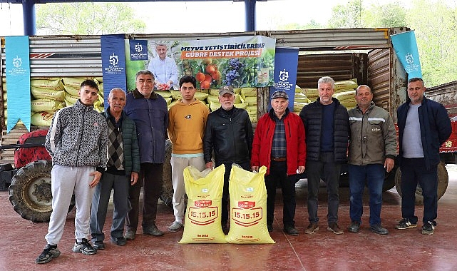 Büyükşehir’den 1.785 üreticiye 500 ton gübre desteği- Forum Haber
