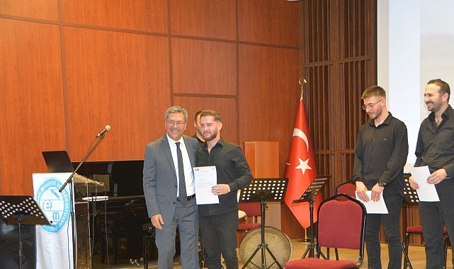  EÜ Konservatuarında “Uzun Yollar, Büyük Ezgiler”  konseri- Forum Haber