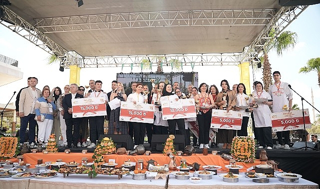 Karnavalın En “Leziz” Yarışmasında Büyük Rekabet Yaşandı- Forum Haber