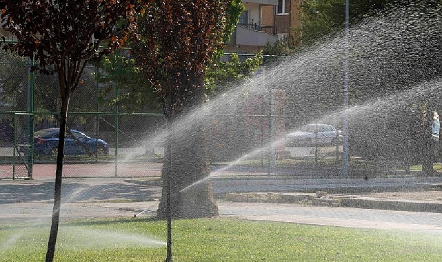 İzmir’in parklarında su kaybına geçit yok- Forum Haber