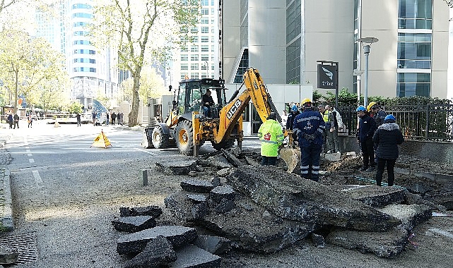 Sarıyer Maslak yol çökmesinde su ve doğalgaz hatları onarıldı, akış normale döndü- Forum Haber
