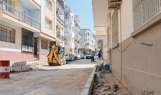 Balçova’da park yenileme ve çevre düzenleme mesaisi- Forum Haber