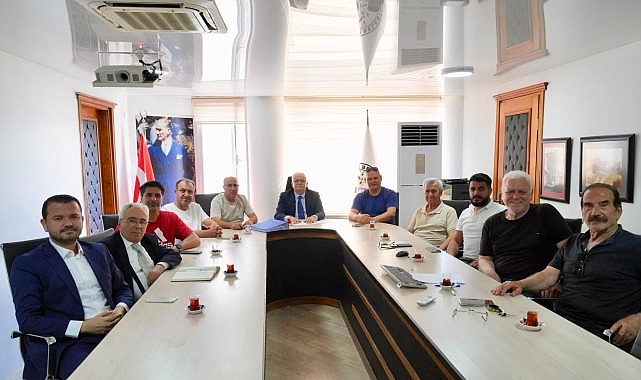 Burhaniye Belediyespor’da görev dağılımları açıklandı- Forum Haber
