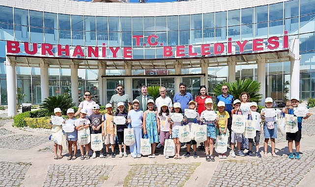 Burhaniye’de çevreye duyarlı öğrenciler ödüllendirildi- Forum Haber