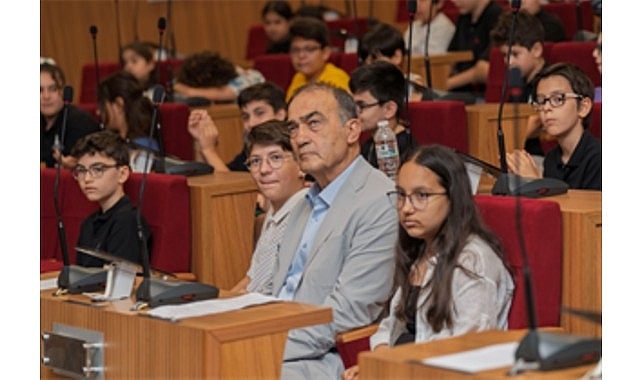Çocuk Meclisi’ne muhteşem veda- Forum Haber