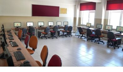 İETT’nin gençlere teknoloji desteği sürüyor.- Forum Haber