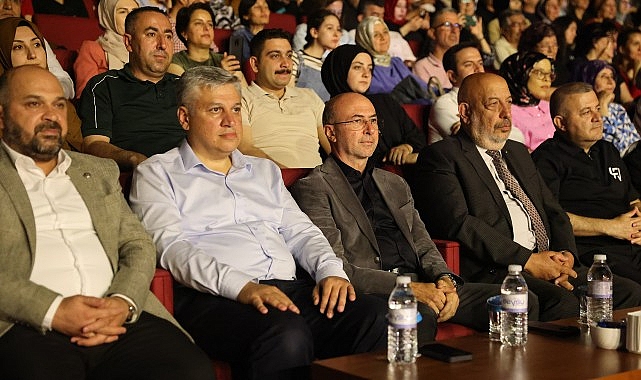 Selçuklu Sanat Akademisi, Ferdi Tayfur’u Şarkılarıyla Yâd Etti- Forum Haber